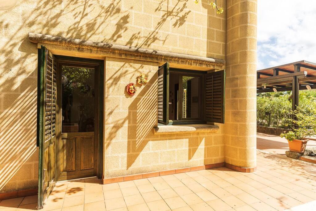 Casa Al Mare Dei 7 Emiri Villa Cefalu Bagian luar foto